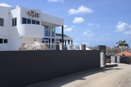 Curimiou Villa Royale Aruba Kamay Hills Rentals (23)