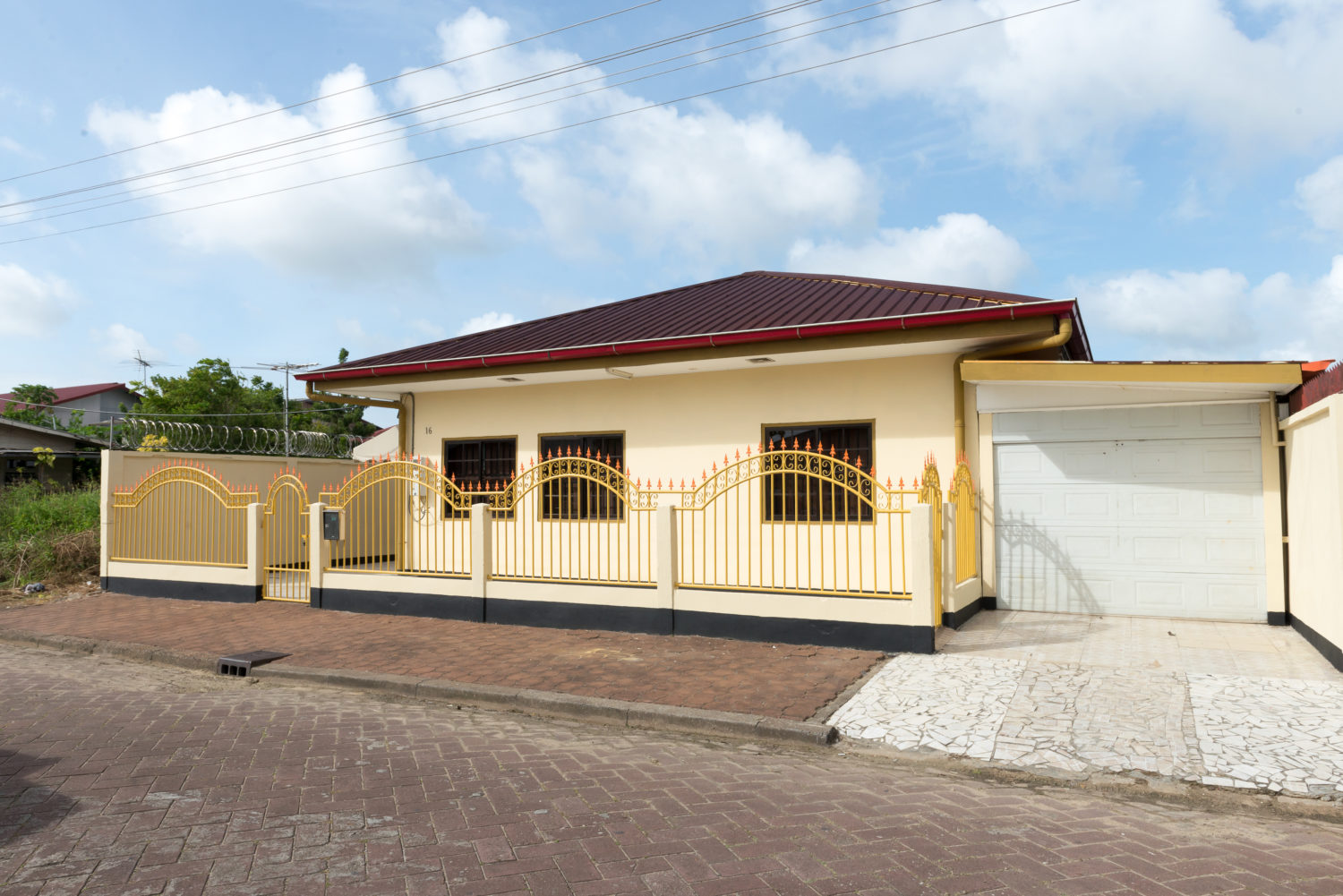 Suriname Paramaribo overzicht woningen CasaCama huren
