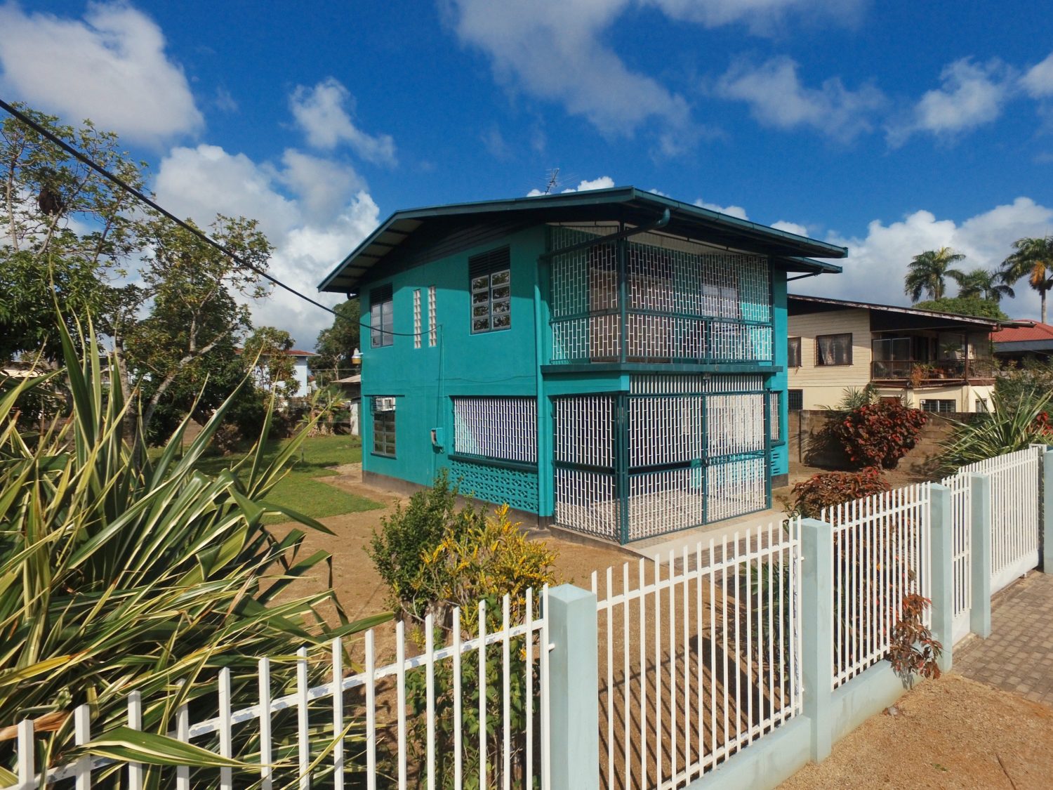 Woning huren Hoogbouw vakantiewoning Geertruidastraat Paramaribo