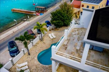 Luxe Appartement Met Zeezicht Kralendijk Bonaire Zwembad Huren (8)