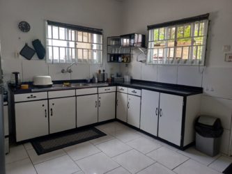 Gondastraat Vakantiewoning Paramaribo Suriname (17)