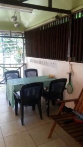 Koenawaristraat Paramaribo Stagewoning Suriname Studentenkamer Zwembad (12)