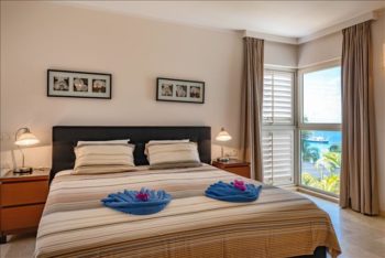Luxe Appartement Met Zeezicht Kralendijk Bonaire Zwembad Huren (7)