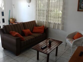 Gongrijpstraat Appartement Huren Vakantiewoning Paramaribo Suriname (1)